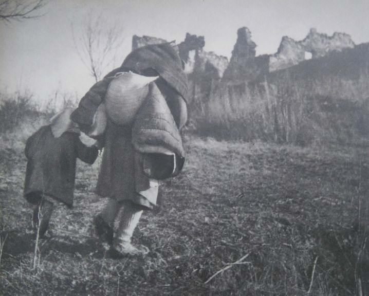 фотографија Жоржа Скригина, начињена на Козари, јануара 1944. године