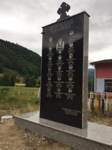 Споменик за 16 погинулих бораца ВРС