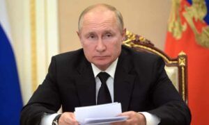 Путин позвао грађане да искажу патриотизам