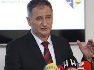 Миланко Кајганић