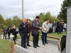 Нови Град: Парастос
