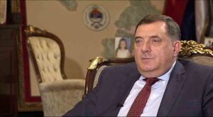 Милорад Додик