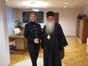 Митрополит Хризостом и Наталија Тривић