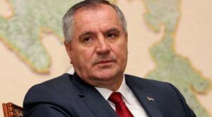 Радован Вишковић