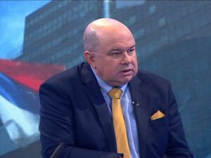 Враћање уставних надлежности Српске