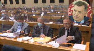 Чин опозиције је издаја