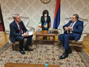 Милорад Додик