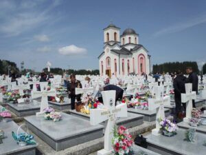 Војничко гробље "Мали зејтинлук"