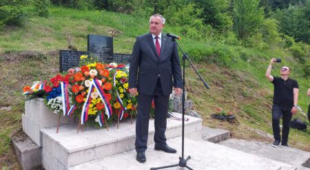 Радован Вишковић