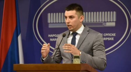 Денис Шулић