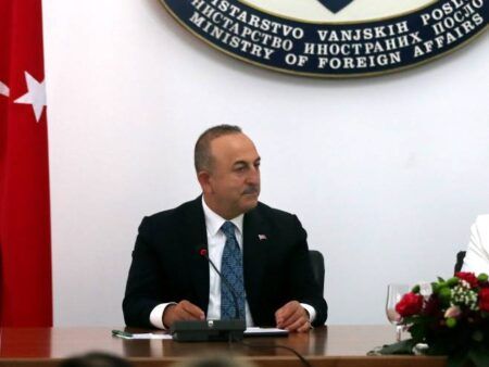 Мевлут Чавушоглу