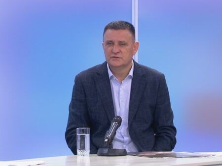 Владо Ђајић