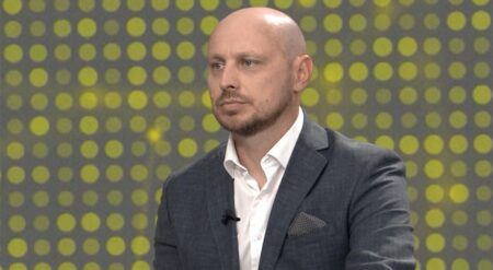 Милан Петковић