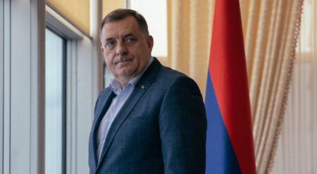Милорад Додик