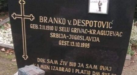 Самом себи подигао споменик