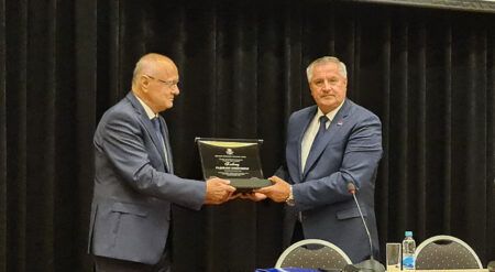 Радован Вишковић