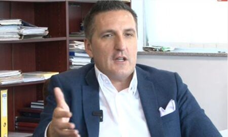 Недељко Елек