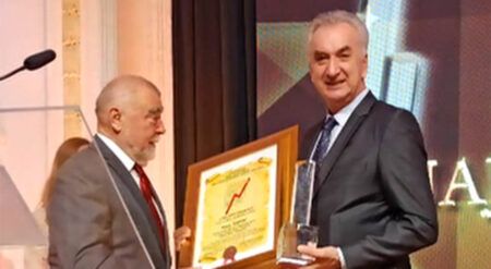 Месић и Шаровић