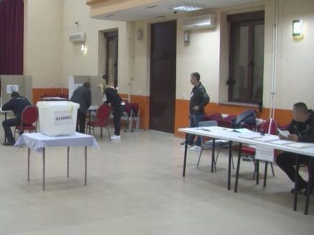 На бирачком мјесту Хозићи