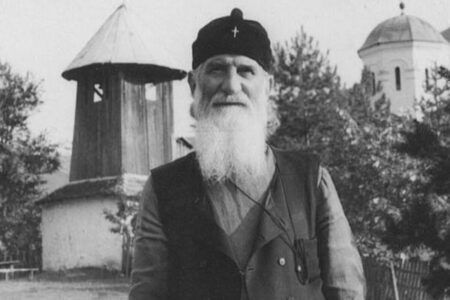 ПРЕД ЊИМ СУ ГЛАВУ СПУШТАЛИ СВИ ПАТРИЈАРСИ И ЕПИСКОПИ