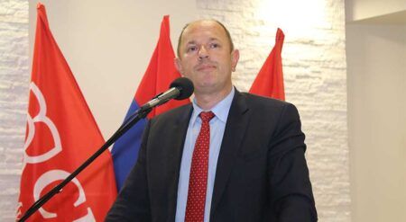 Лука Петровић