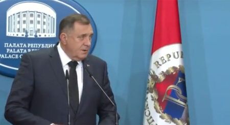 Милорад Додик