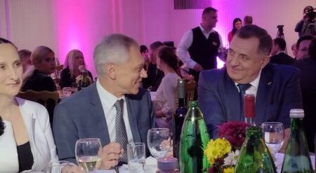 Милорад Додик