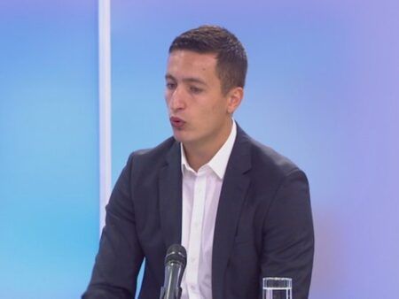 Младен Илић