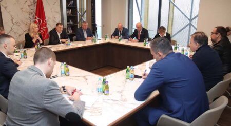 Реакције на састанак СНСД-а