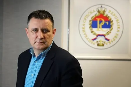 Владо Ђајић