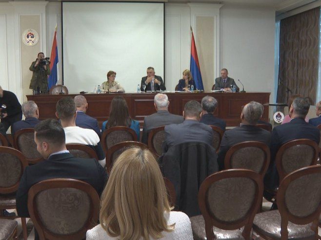 Минић - консултације о буџету Фото: РТРС